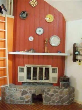 418 E 6th St - Photo 2 of 12