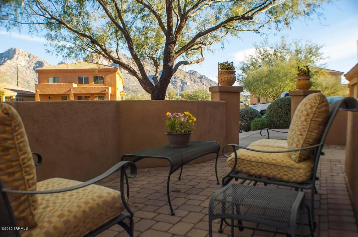 10669 N Whelan Pl - Photo 2 of 21