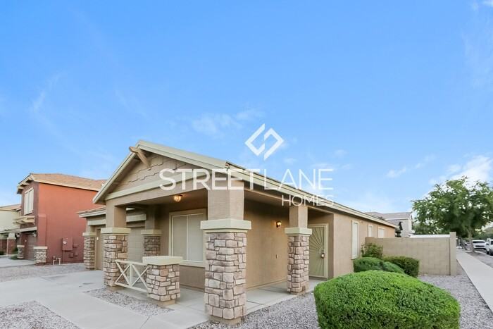 11956 W Pima St - Photo 2 of 15