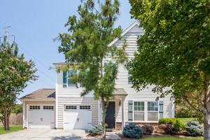 featured image of 142 W Cavendish Dr