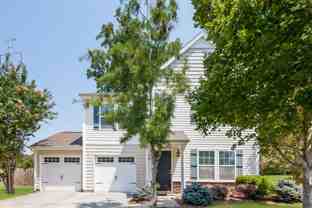 142 W Cavendish Dr - Photo 1 of 1