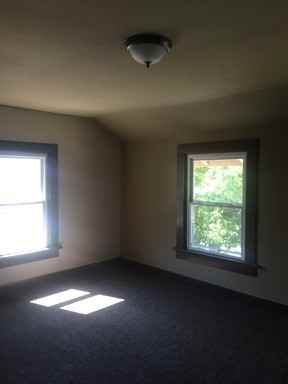 1933 Taylor St - Photo 2 of 7