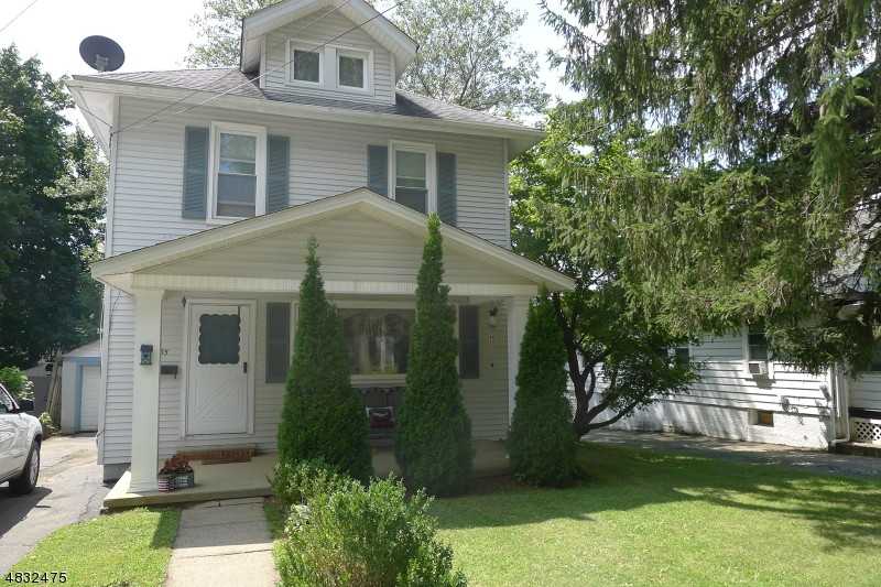 35 Hillside Avenue - Photo 2 of 31