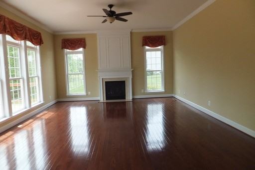 21152 Laurel Springs Dr - Photo 2 of 27