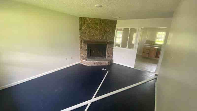 4304 Harding St #1 - Photo 3 of 6