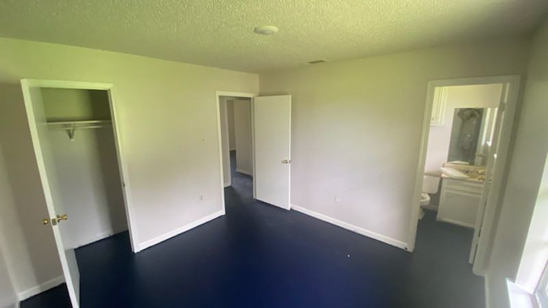 4304 Harding St #1 - Photo 4 of 6