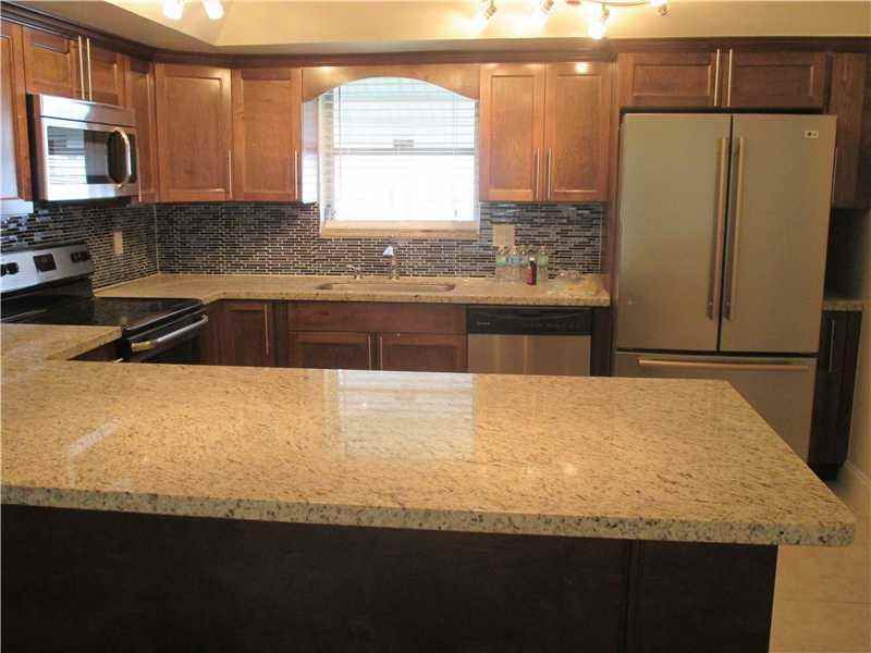 2100 31st Avenue South - Photo 3 of 8