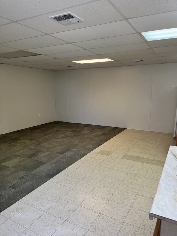 8728 Old Highway 30 - 39 #39 - Photo 4 of 12