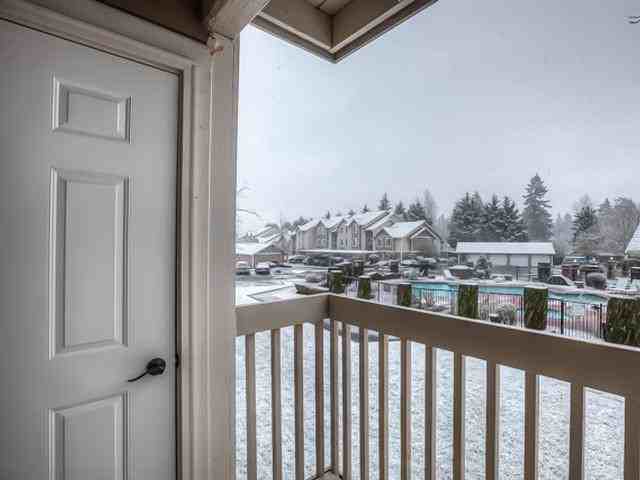 13118 Meridian E - Photo 2 of 33