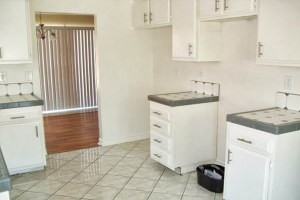 2307 Avenida Del Mar - Photo 3 of 15