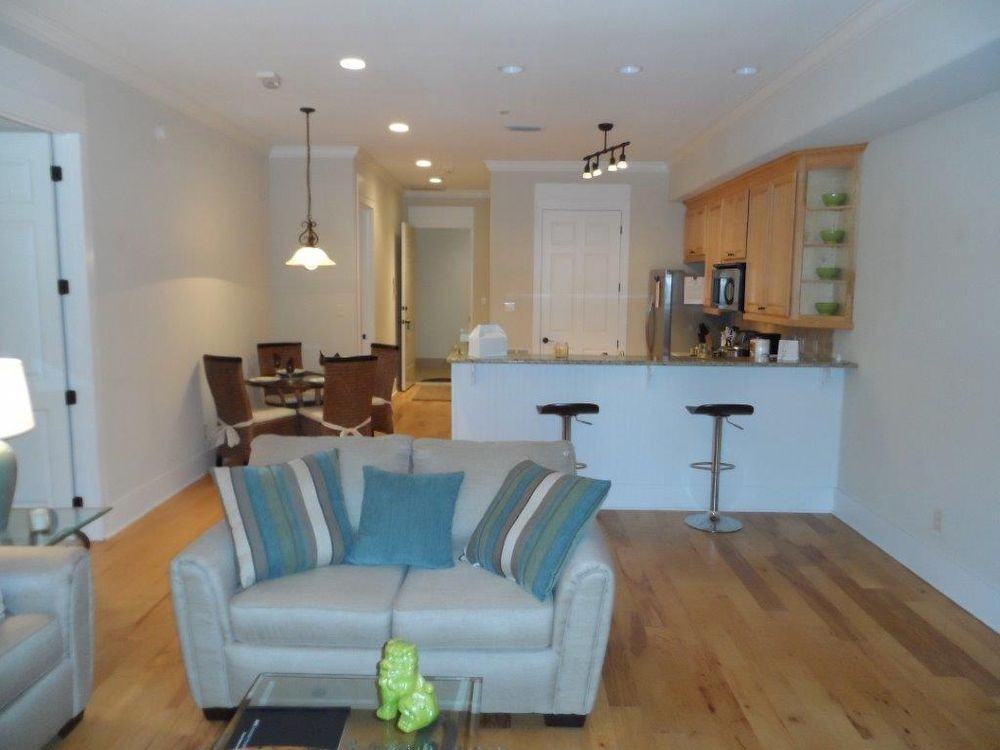 100 N Bancroft St - Photo 2 of 5