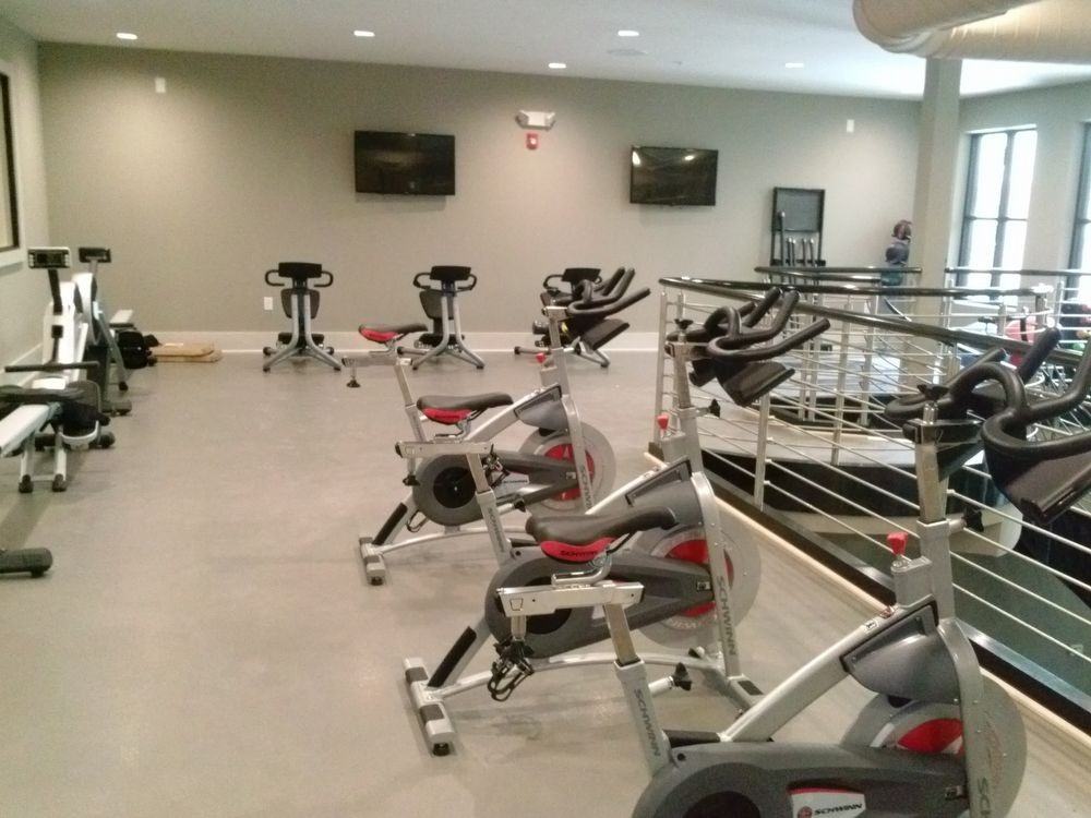 3270 Riverwood Pkwy Se - Photo 3 of 6