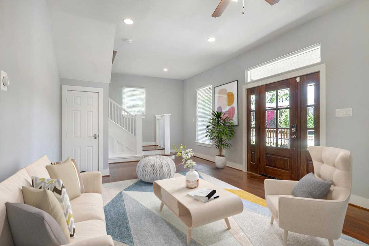 Stately Junius Heights home minutes from SMU - Photo 2 of 29