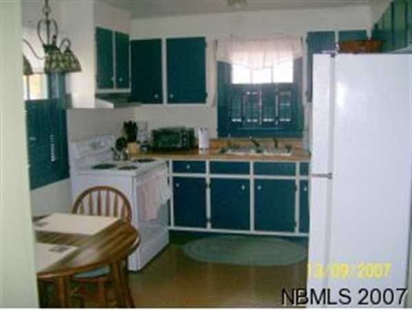 622 New St - Photo 3 of 10