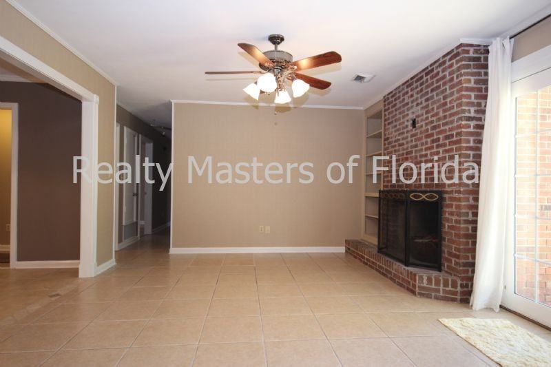 4165 Kingsberry Dr - Photo 3 of 14