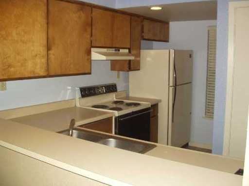 2851 Pennyroyal Dr - Photo 2 of 3