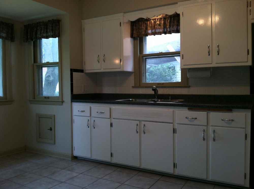 3304 N 58th St - Photo 3 of 6