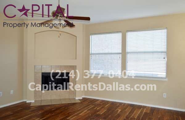 1304 Blue Gill Ln - Photo 3 of 15