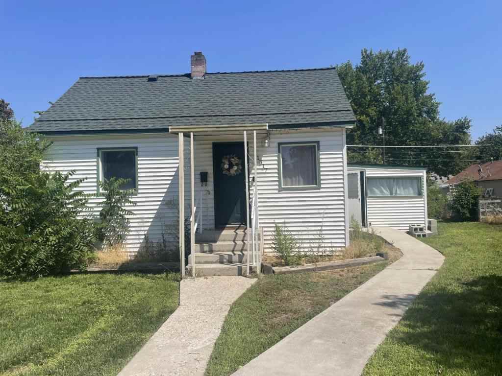 1317 Arthur St, Caldwell, ID 83605 3 Bedroom House for 1,500/month