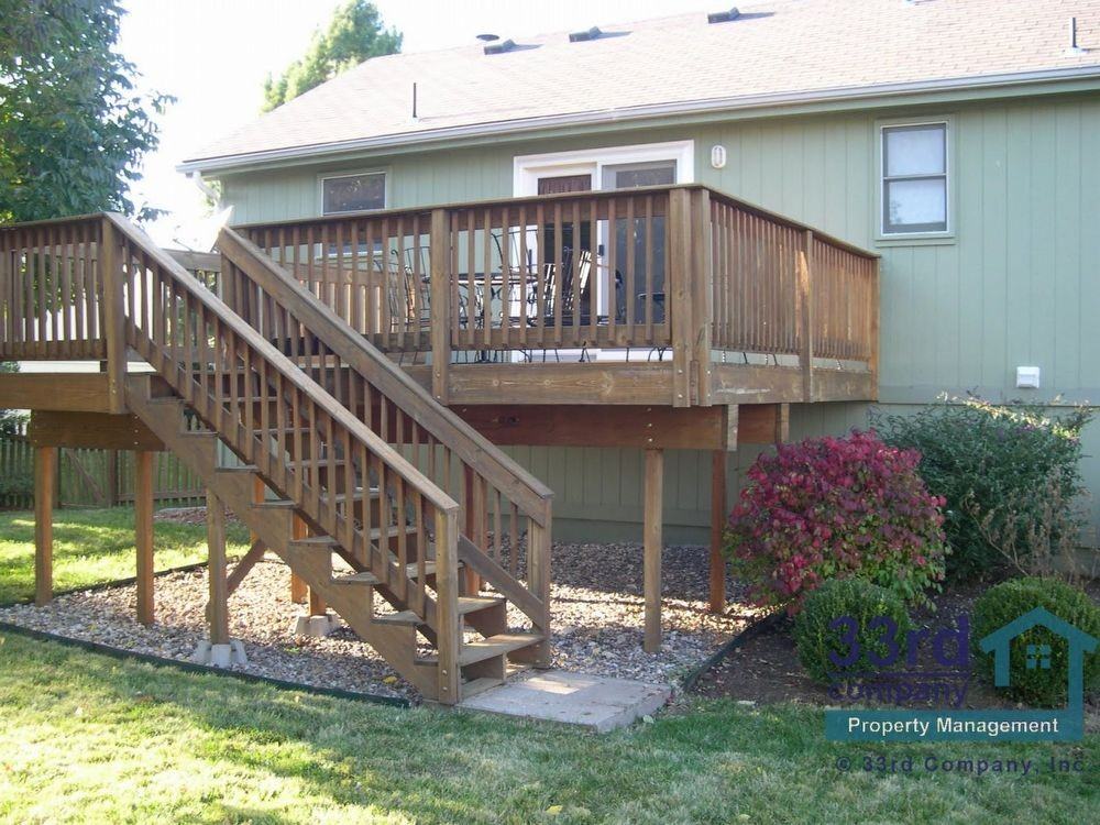 12422 S Parker Terrace - Photo 2 of 20