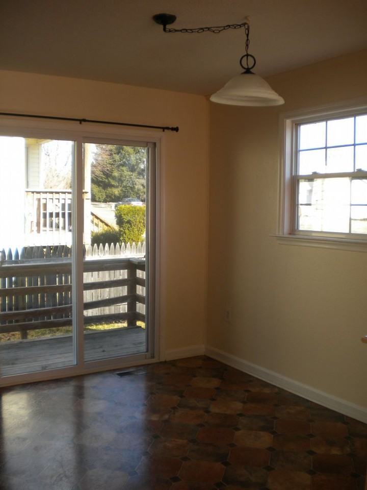 8476 Ashby Ave - Photo 3 of 5