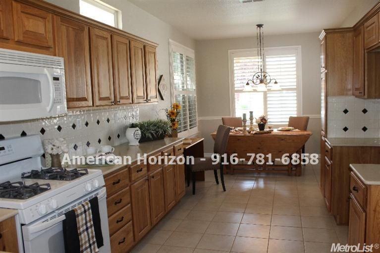 332 School House Ct - Photo 3 of 15