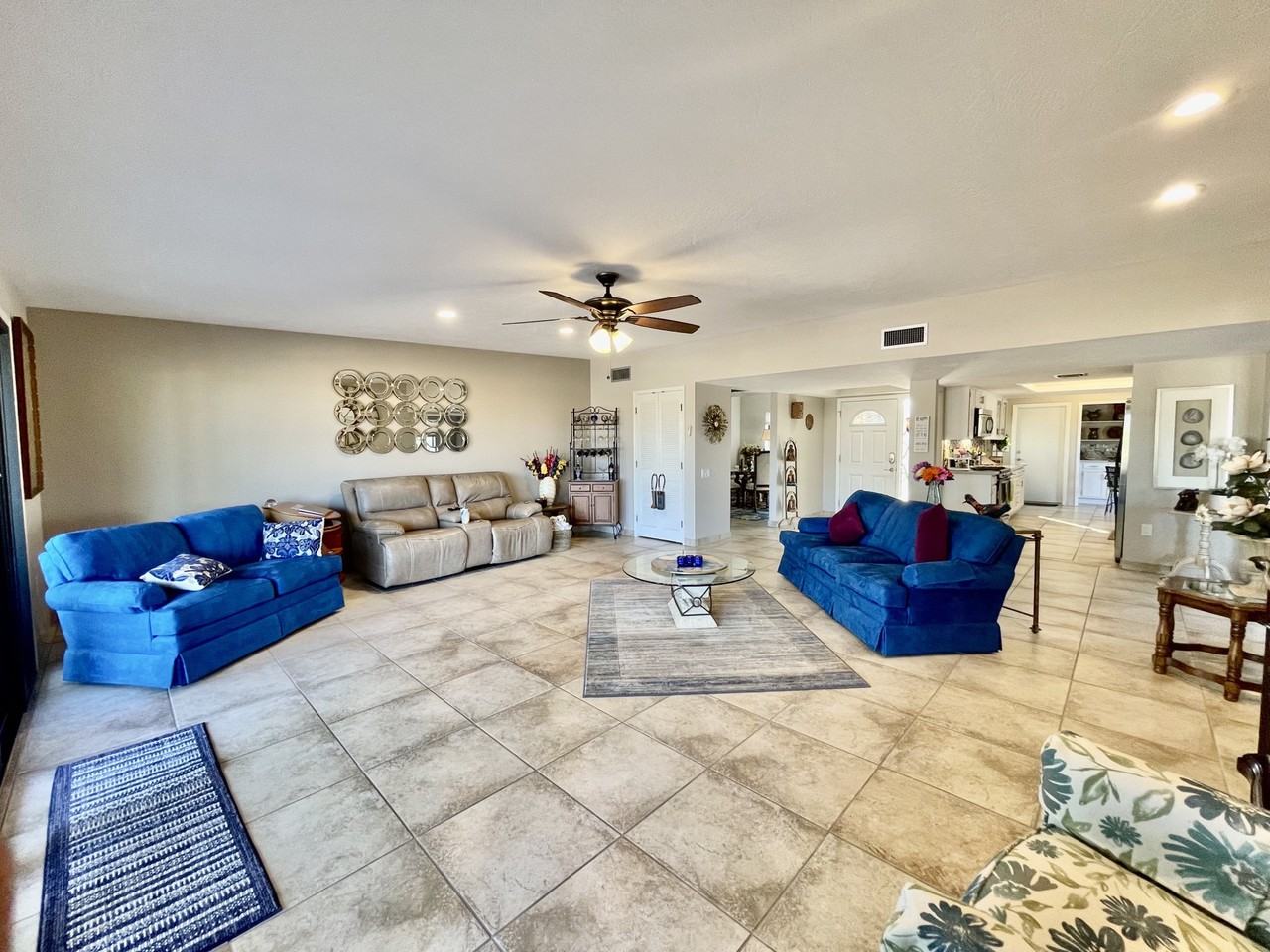 3841 South Placita De La Moneda #1 - Photo 5 of 25