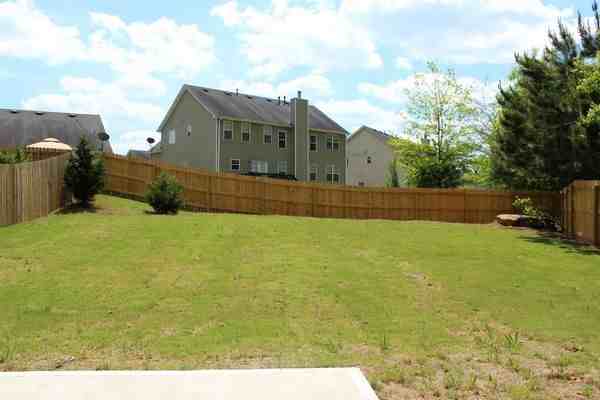 880 Rock Elm Dr - Photo 2 of 12