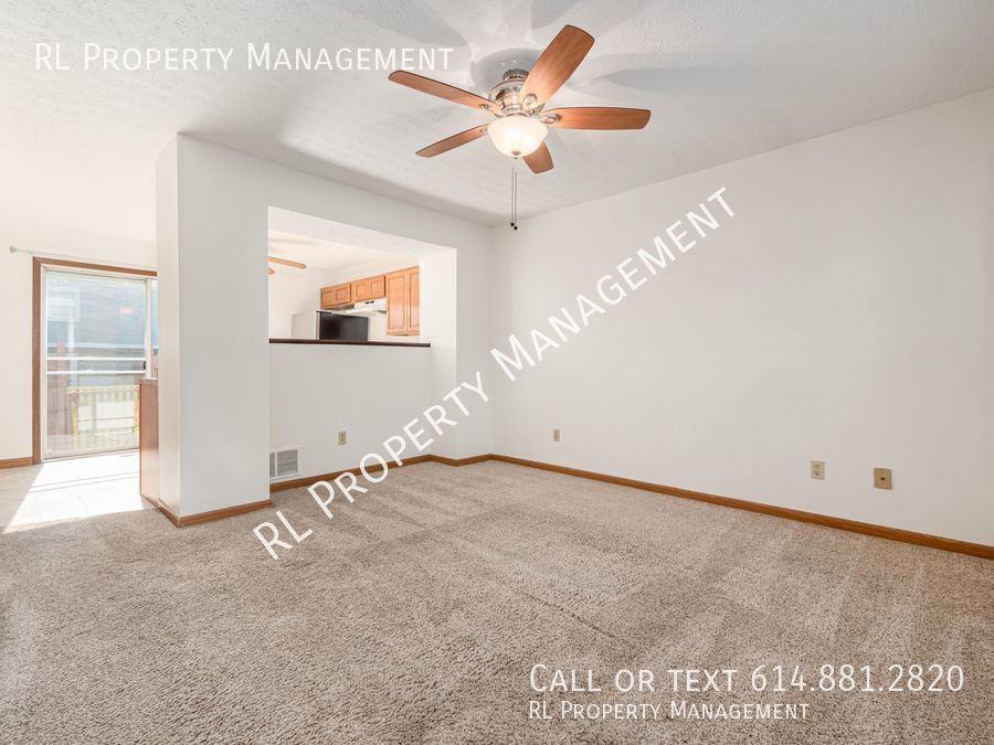 884 Annagladys Dr #F2 - Photo 3 of 32