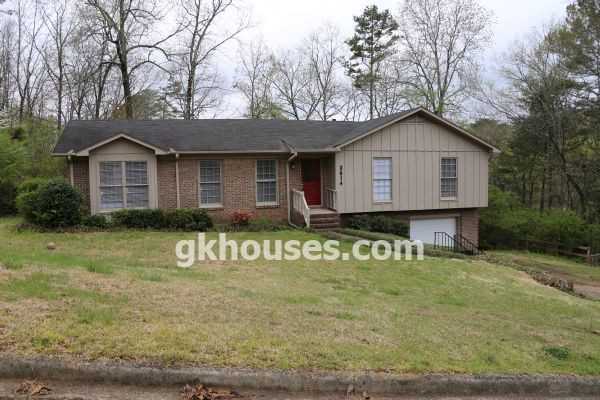 3614 Cordelia Dr NW - Photo 3 of 43