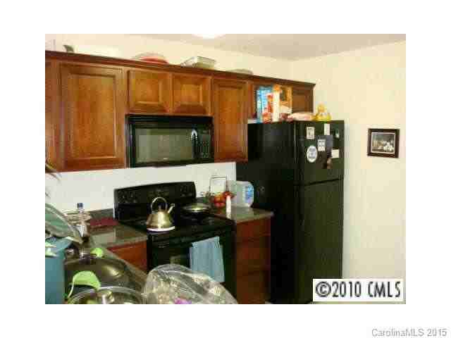 6754 Sequoia Hills Dr - Photo 3 of 6