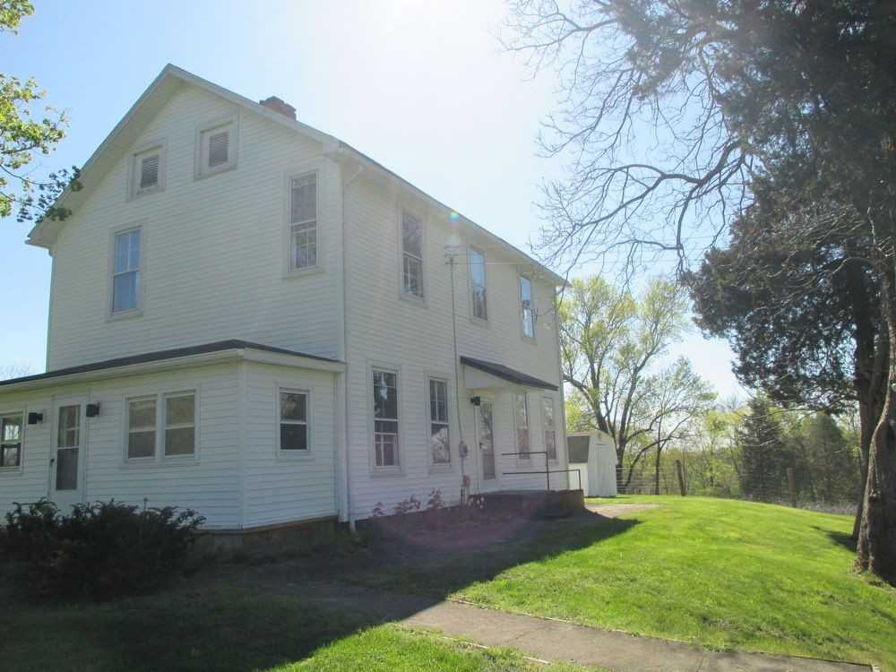 4563 Rogues Rd - Photo 2 of 17