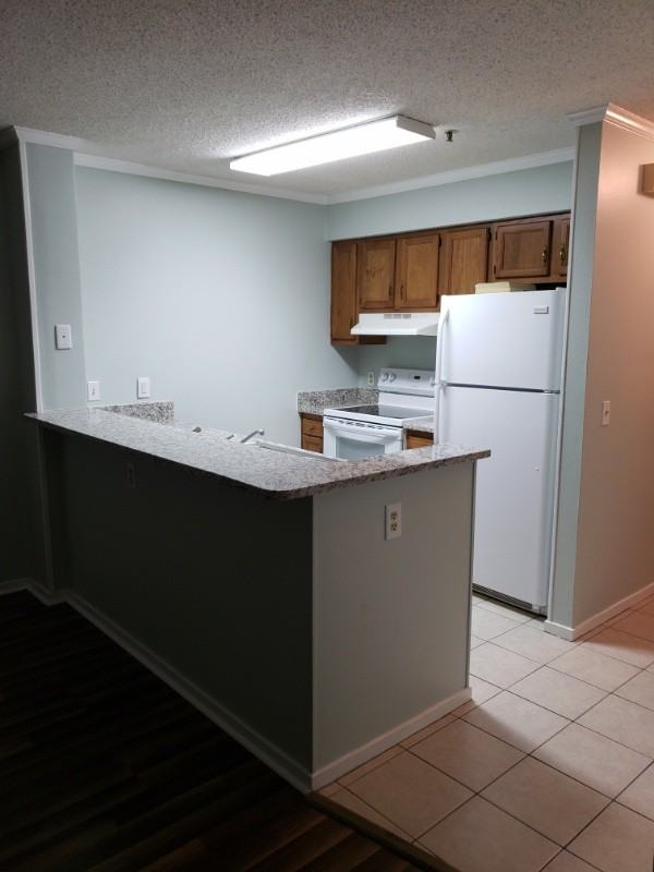 4015 Fairway Dr #303 - Photo 2 of 18