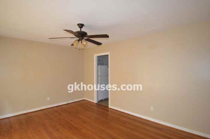 4941 Scenic View Dr - Photo 2 of 28