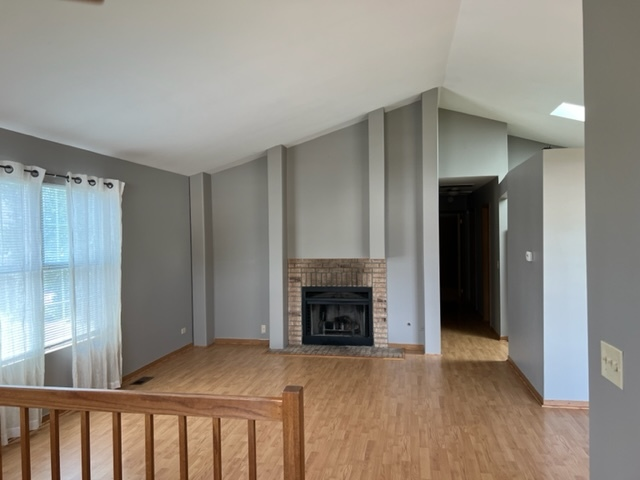 294 Le Parc Cir - Photo 2 of 19