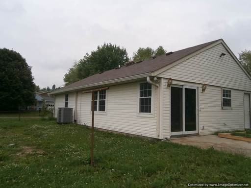 6233 Epperson Dr - Photo 3 of 14
