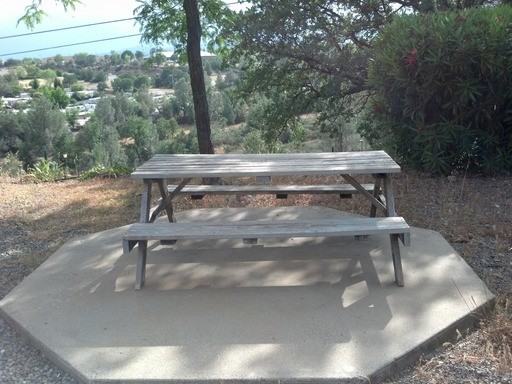 479 N Boulder Dr - Photo 2 of 11