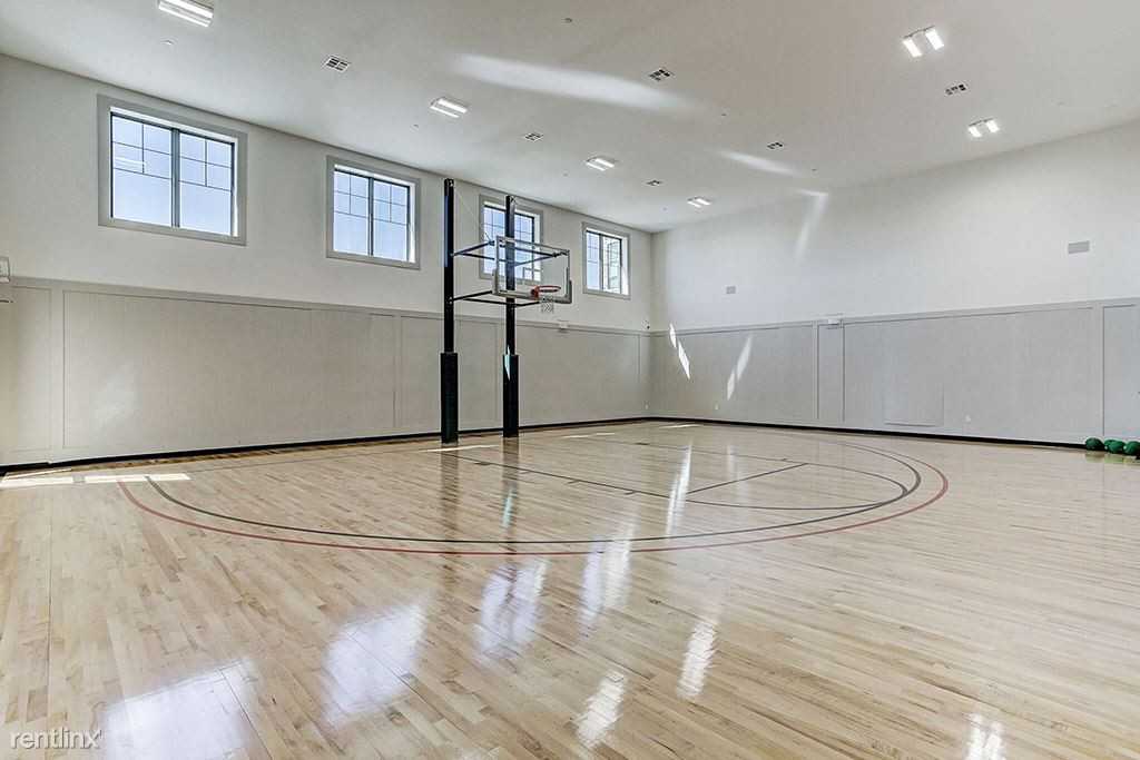 38333 - Photo 3 of 10