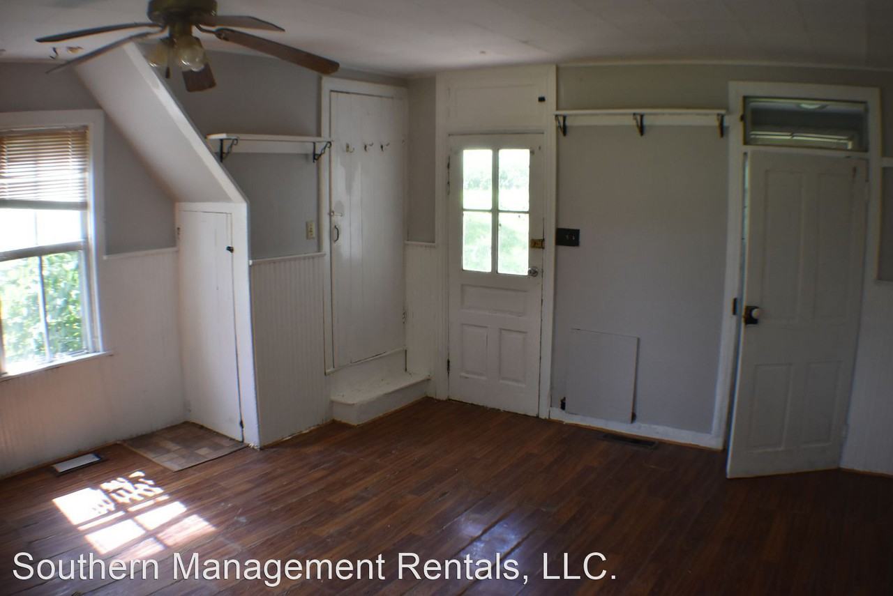 98 Mulberry St - Photo 2 of 19