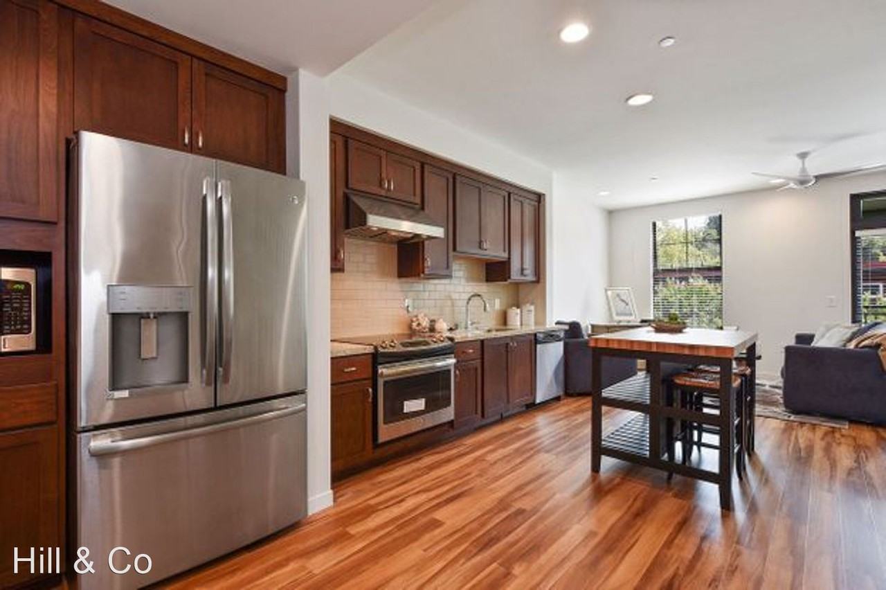 1700 4th Street - Photo 2 of 19