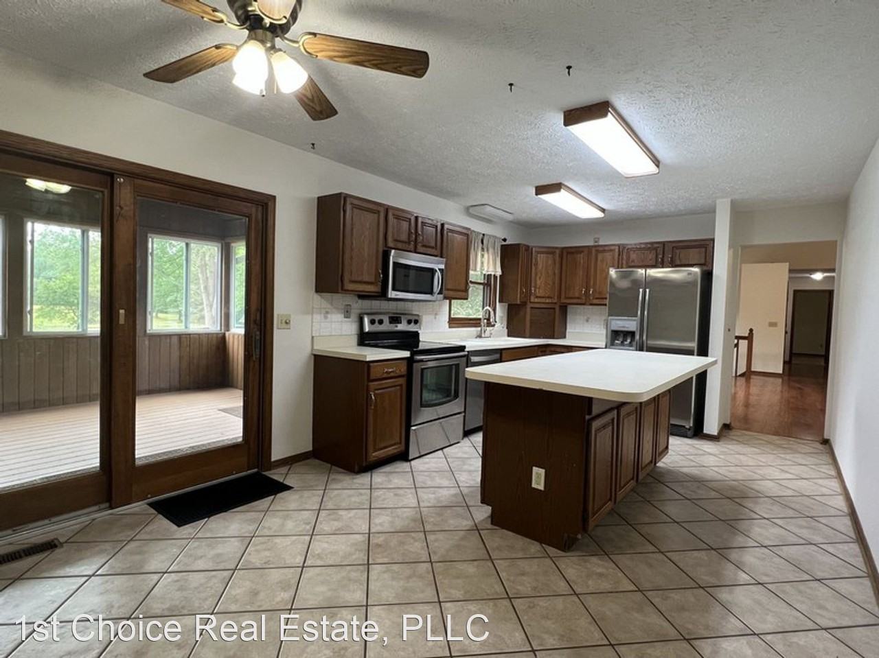 1198 Tihart Rd - Photo 3 of 28