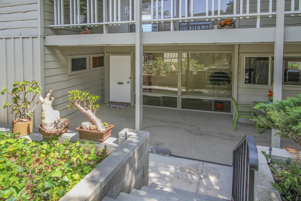 722 W Arbor Dr - Photo 2 of 34