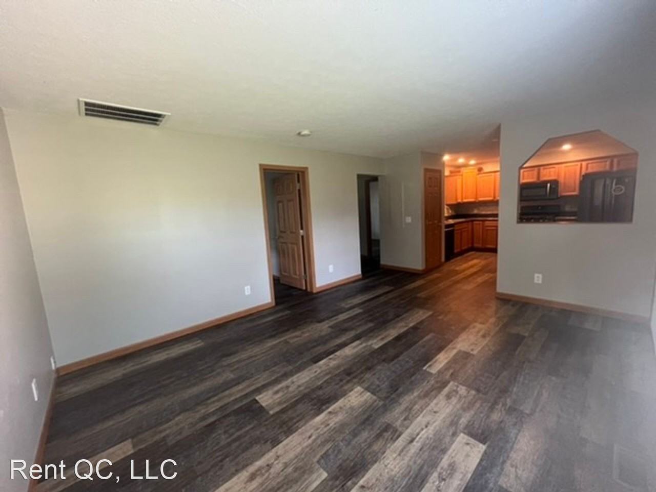 1820 7th Avenue - Photo 2 of 9