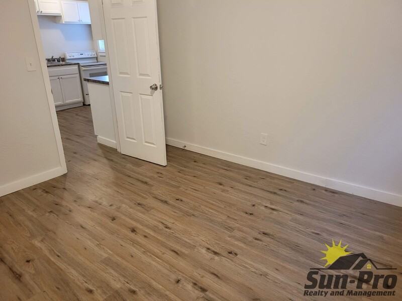 708 Georgia Street - Photo 5 of 11