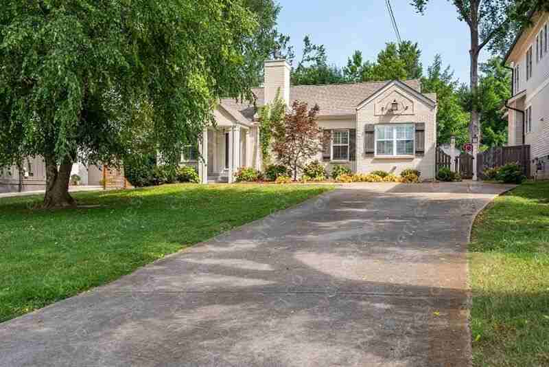 836 Clayton Ave - Photo 2 of 48