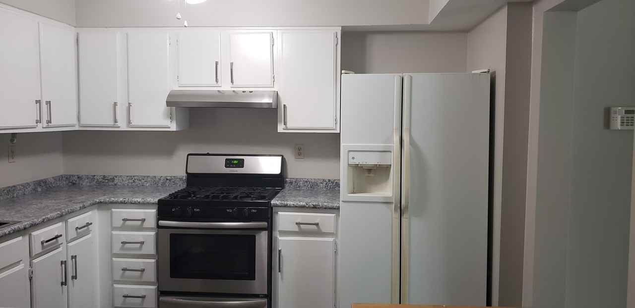 3222 Shadow Walk Ln - Photo 6 of 13