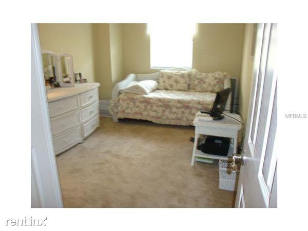 1064 N Tamiami Trl - Photo 2 of 12