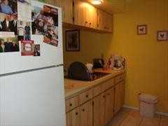 2673 Arjay Ct - Photo 3 of 6