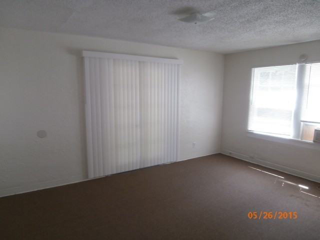 4762 Haines Rd N #EAST - Photo 3 of 9