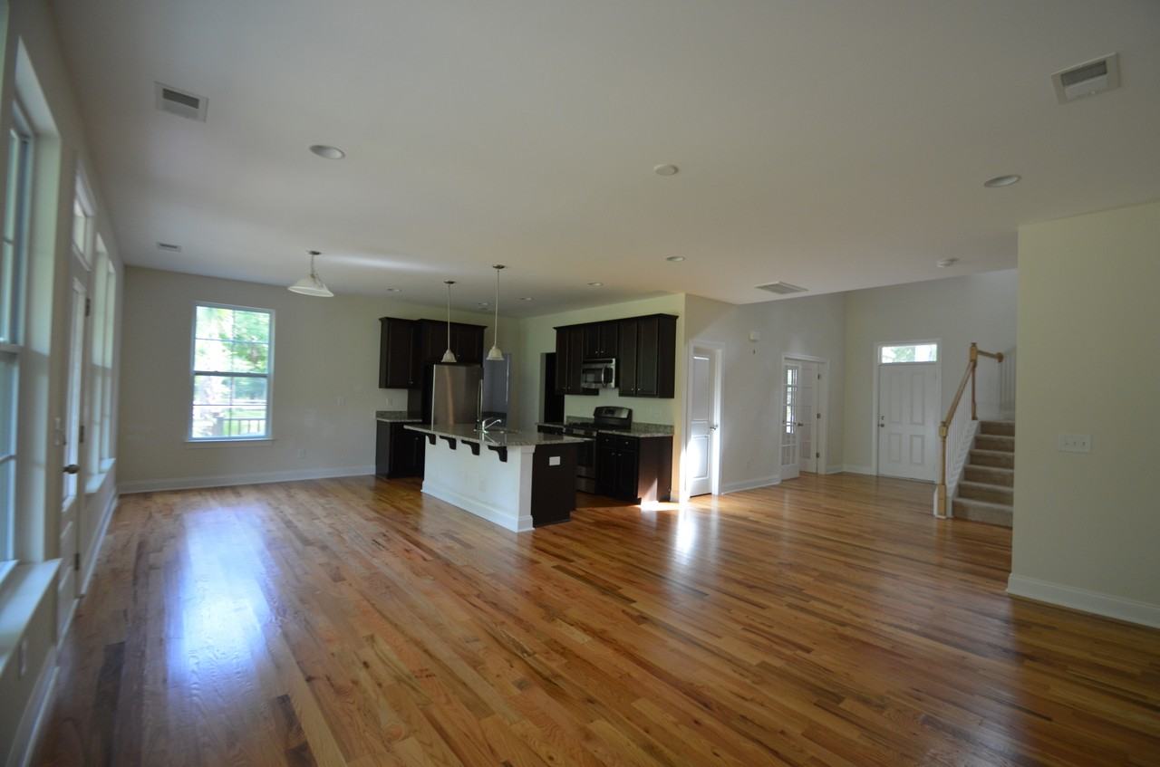 3333 Hickory Hill Rd - Photo 2 of 8